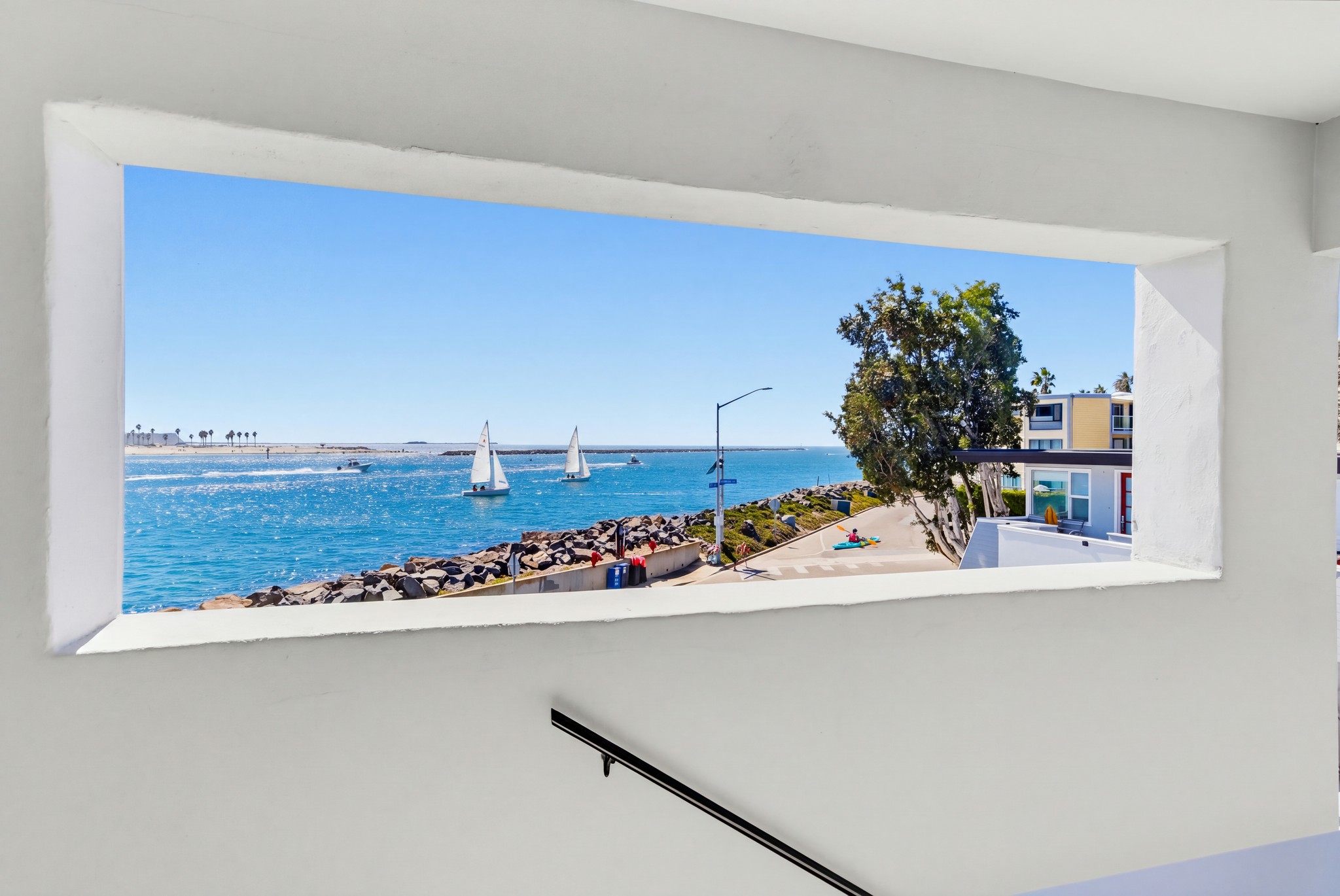 Virtual tour photo 14 of 80 for 2613 Mission Blvd Apt 14