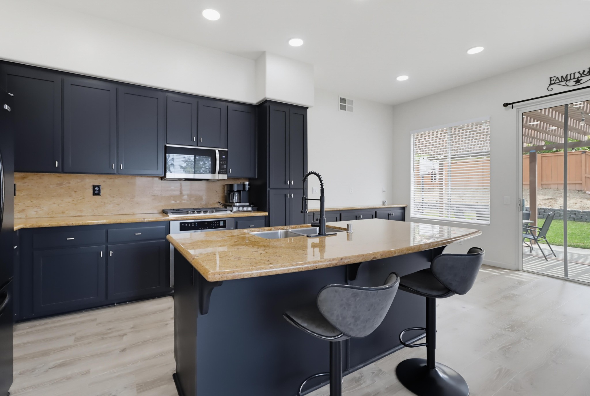 Virtual tour photo 9 of 29 for 2614 Flagstaff Ct