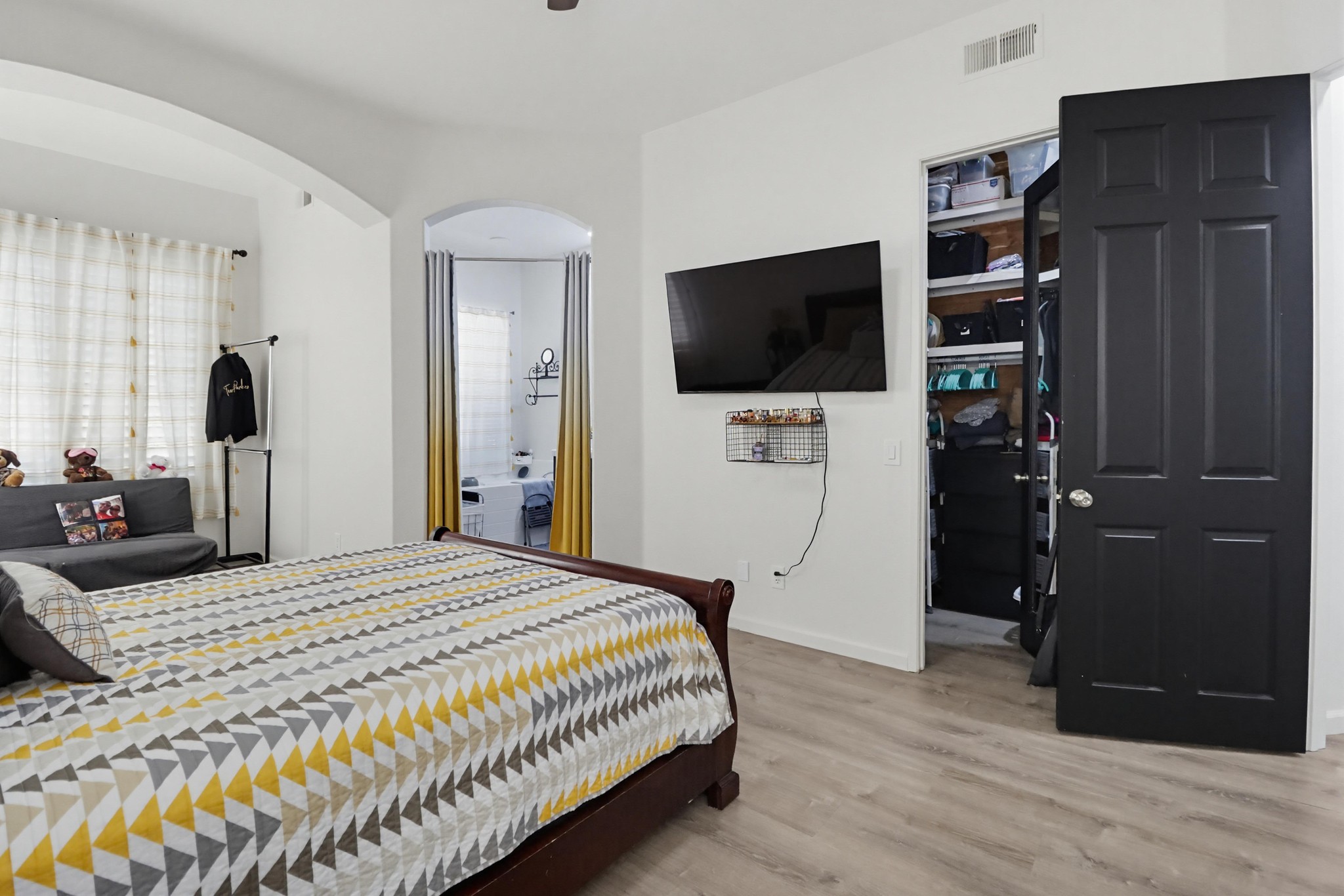 Virtual tour photo 20 of 45 for 2614 Flagstaff Ct