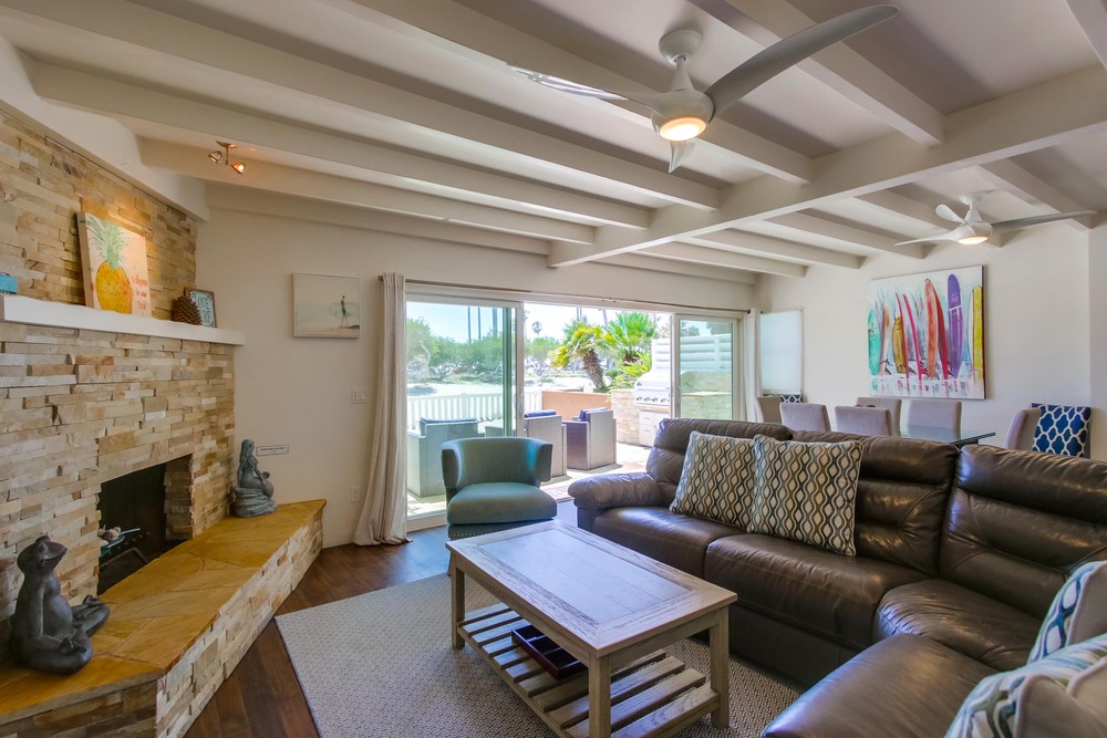 Virtual tour photo 10 of 44 for 2614 Strandway