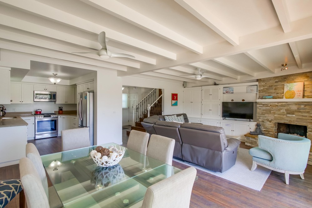 Virtual tour photo 12 of 44 for 2614 Strandway