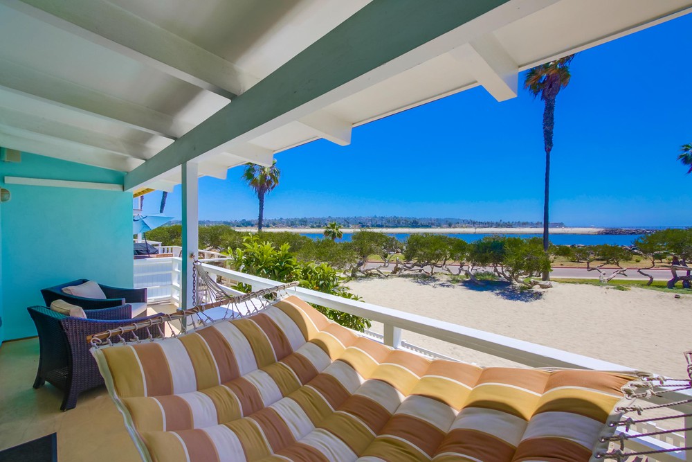 Virtual tour photo 37 of 44 for 2614 Strandway