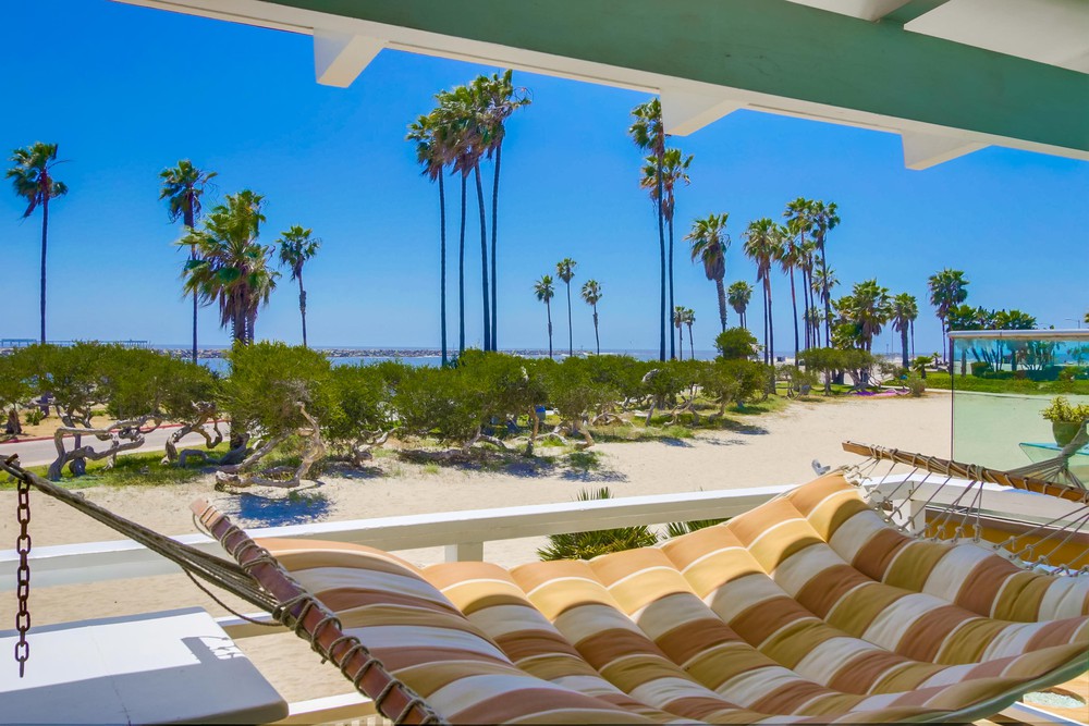 Virtual tour photo 38 of 44 for 2614 Strandway