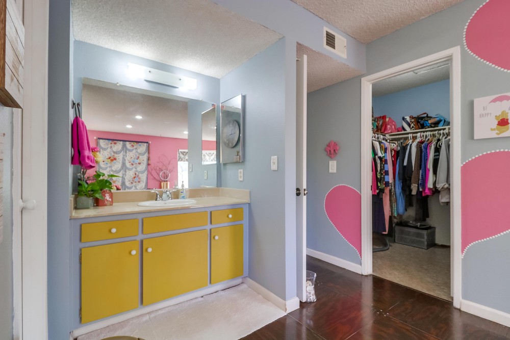 Virtual tour photo 29 of 47 for 2615 Caminito Abeto