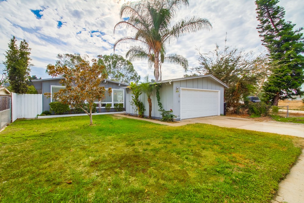Virtual tour photo 1 of 57 for 2615 Magnolia Ave