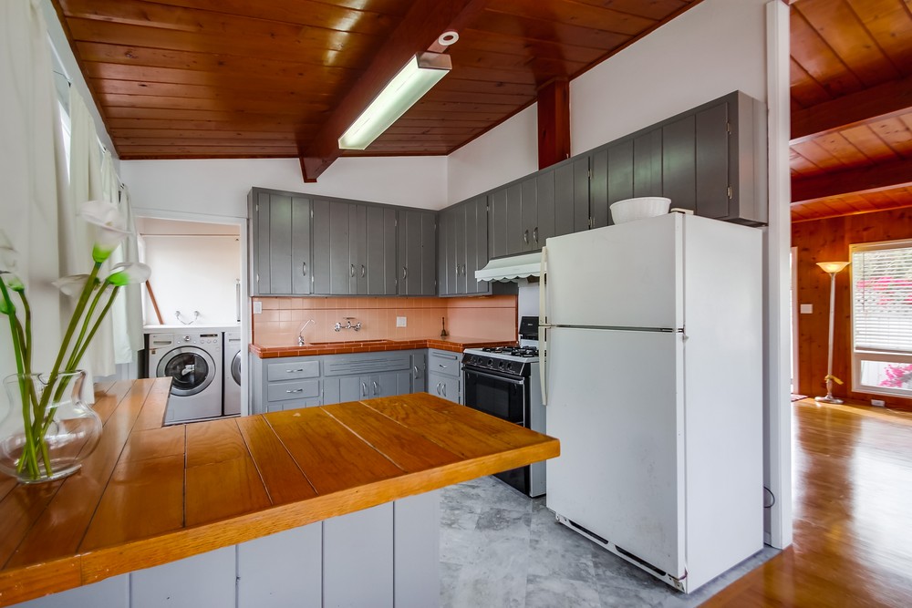 Virtual tour photo 18 of 57 for 2615 Magnolia Ave
