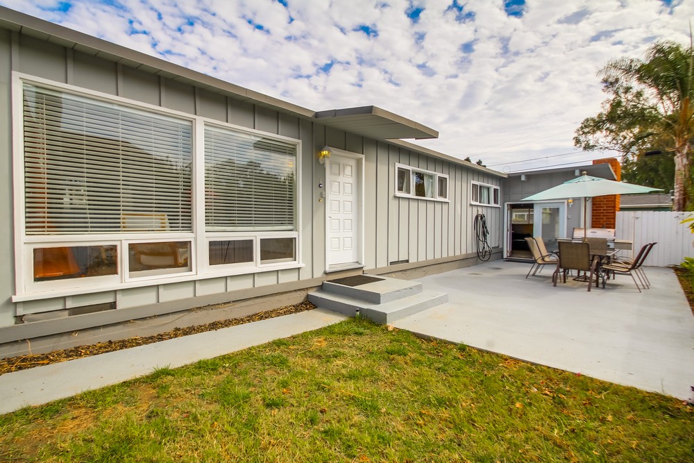 Virtual tour photo 34 of 57 for 2615 Magnolia Ave