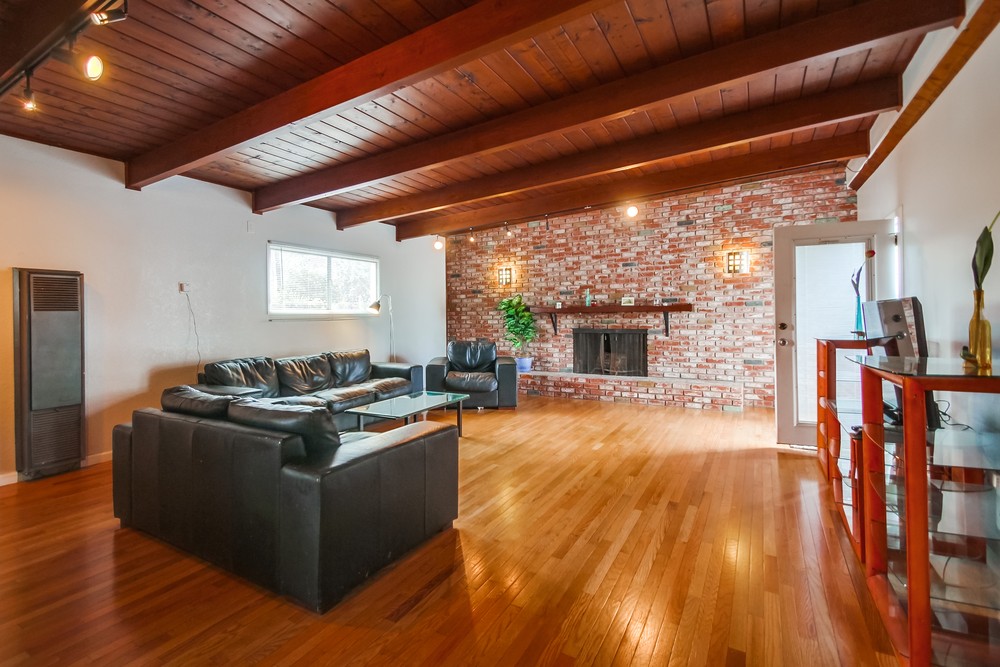 Virtual tour photo 37 of 57 for 2615 Magnolia Ave