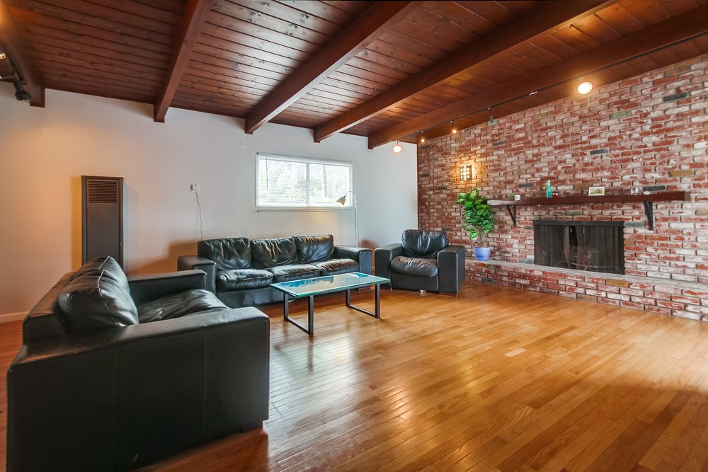 Virtual tour photo 38 of 57 for 2615 Magnolia Ave