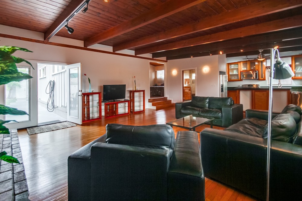 Virtual tour photo 44 of 57 for 2615 Magnolia Ave
