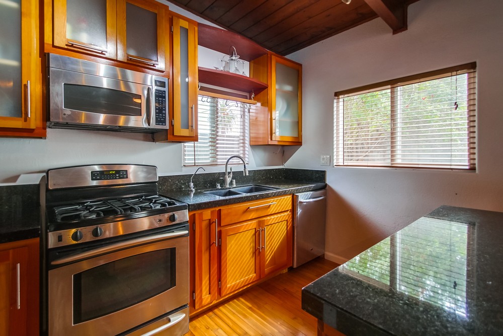 Virtual tour photo 49 of 57 for 2615 Magnolia Ave