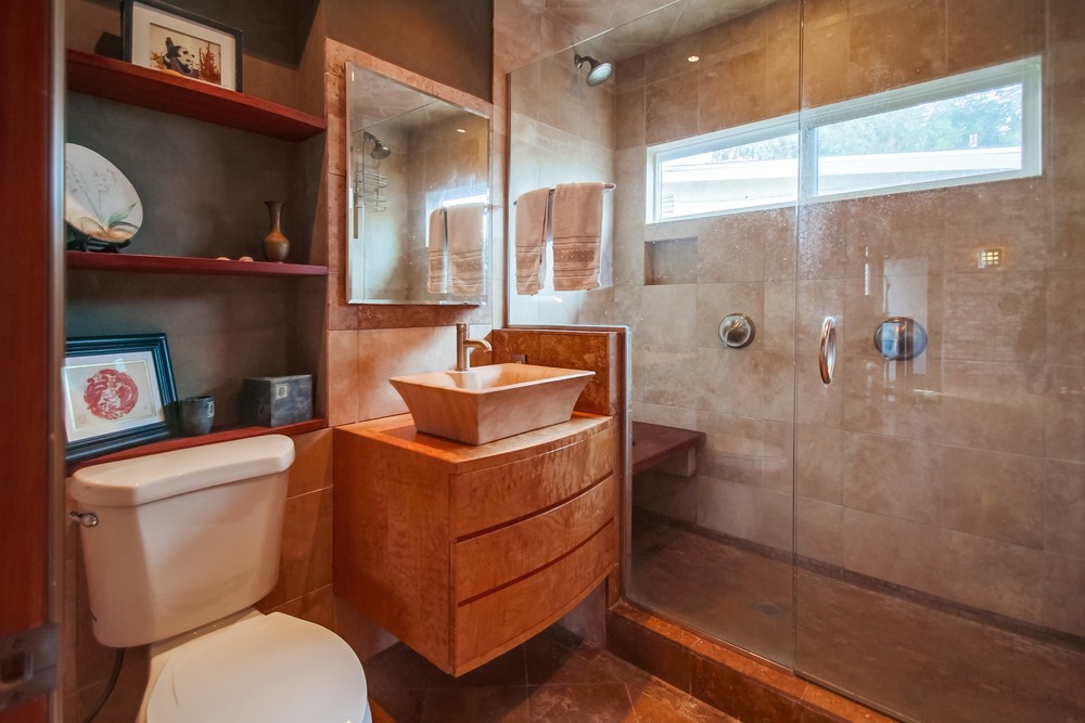 Virtual tour photo 54 of 57 for 2615 Magnolia Ave