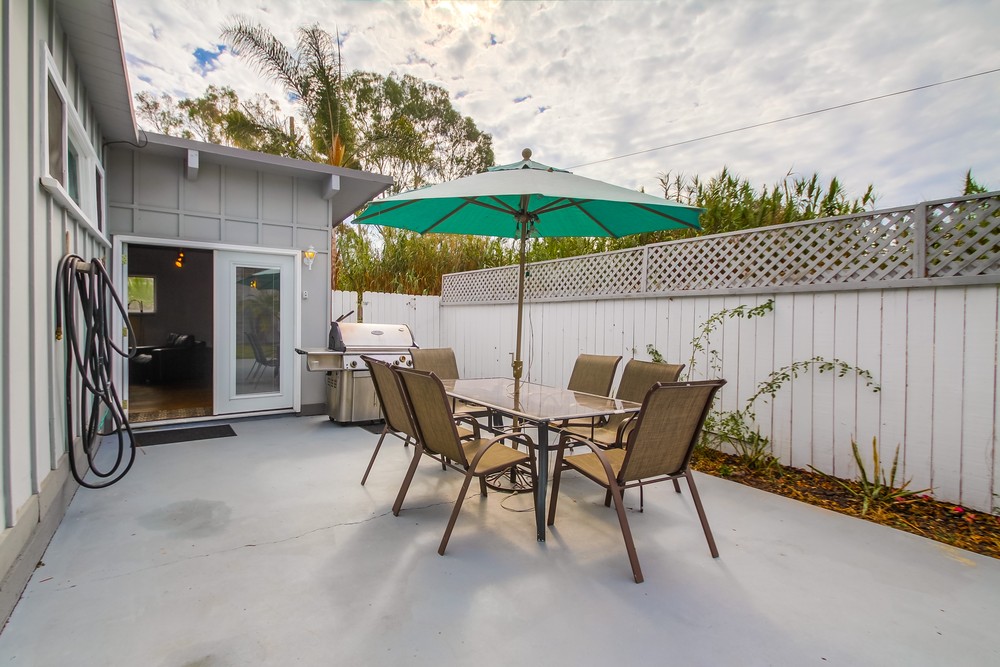Virtual tour photo 55 of 57 for 2615 Magnolia Ave