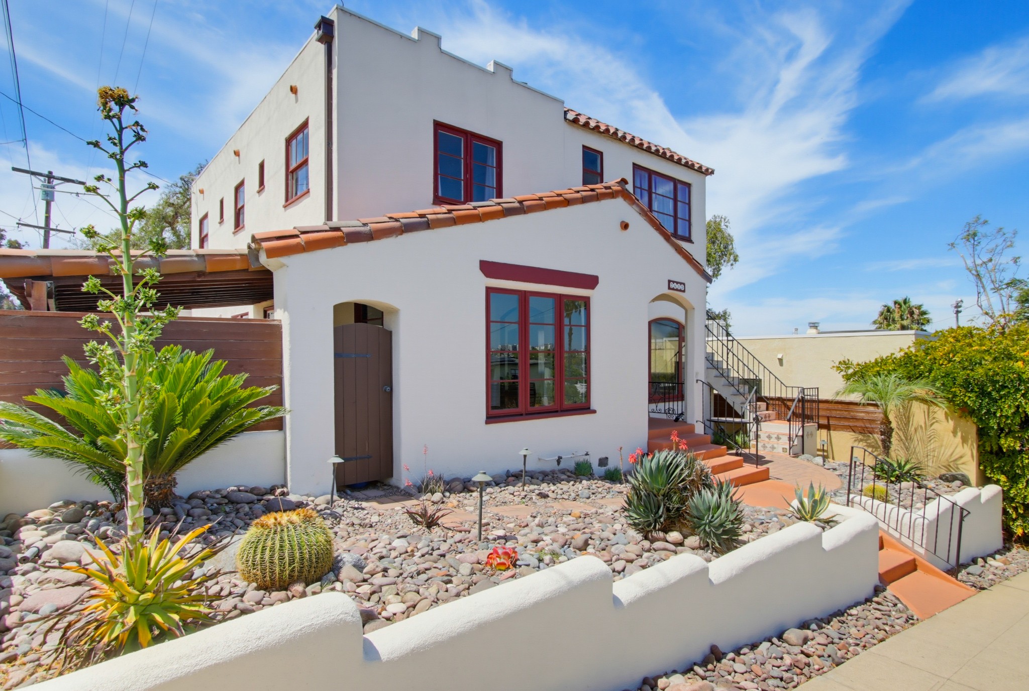 Virtual tour photo 4 of 72 for 2615 Myrtle Ave