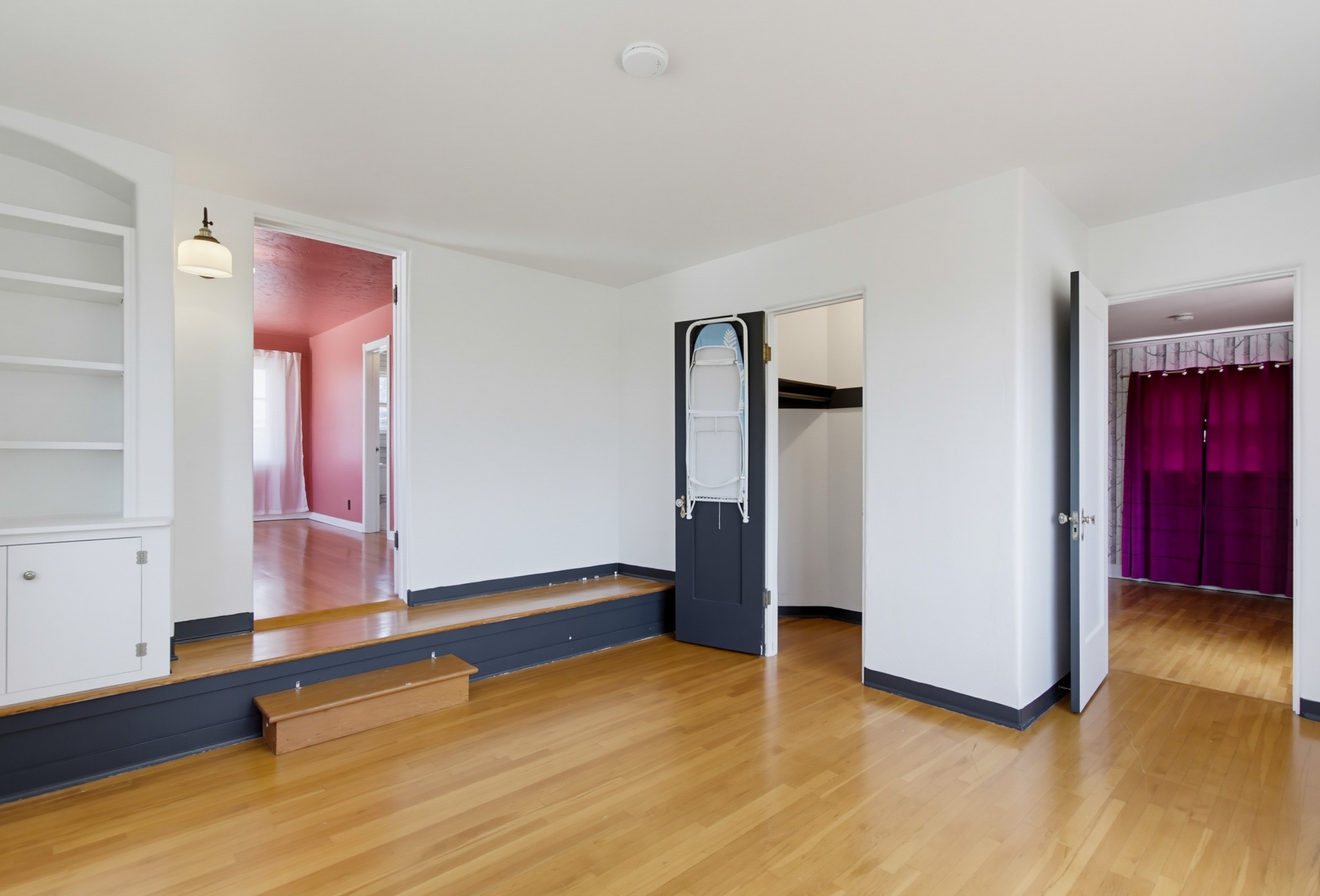 Virtual tour photo 45 of 72 for 2615 Myrtle Ave
