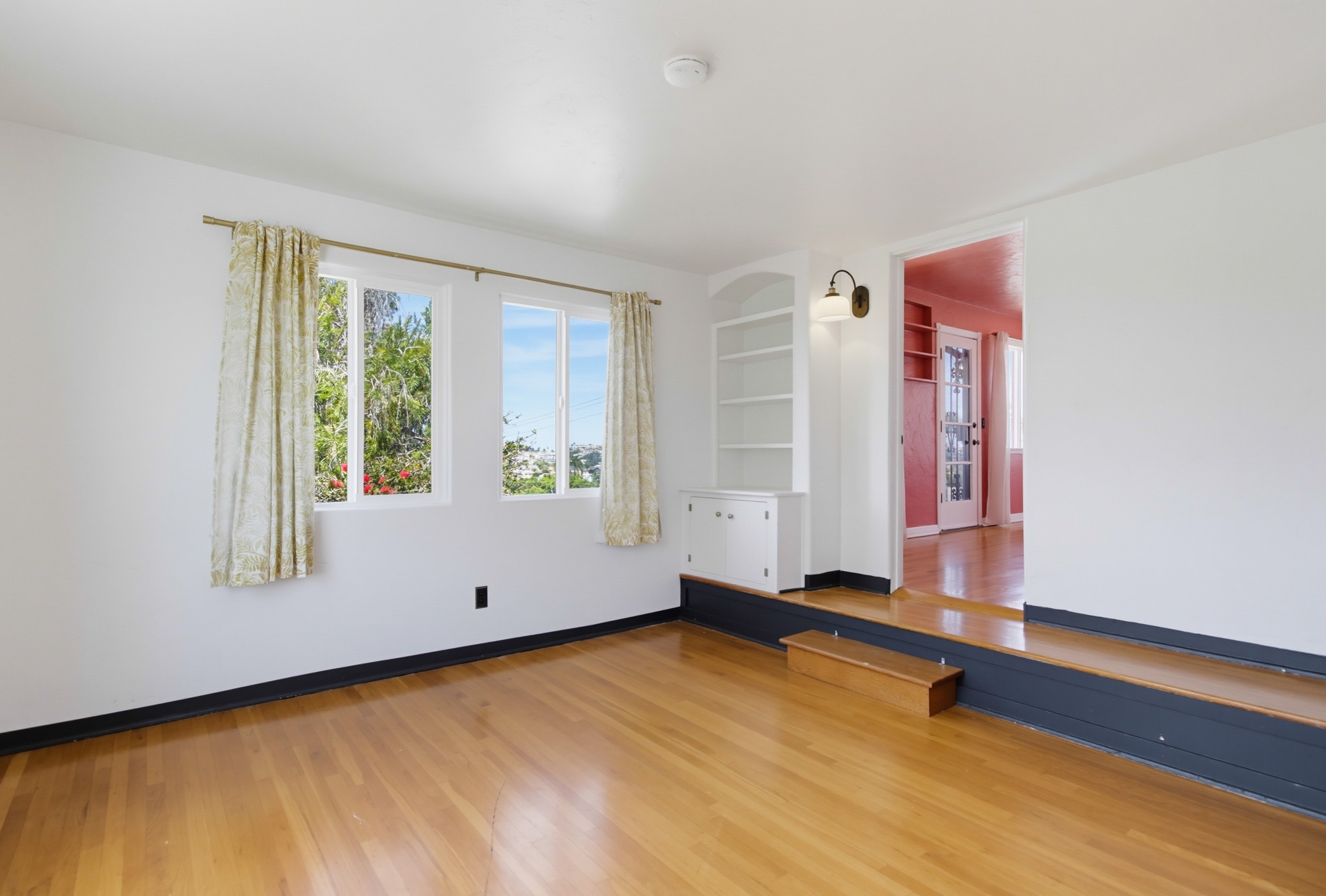 Virtual tour photo 46 of 72 for 2615 Myrtle Ave