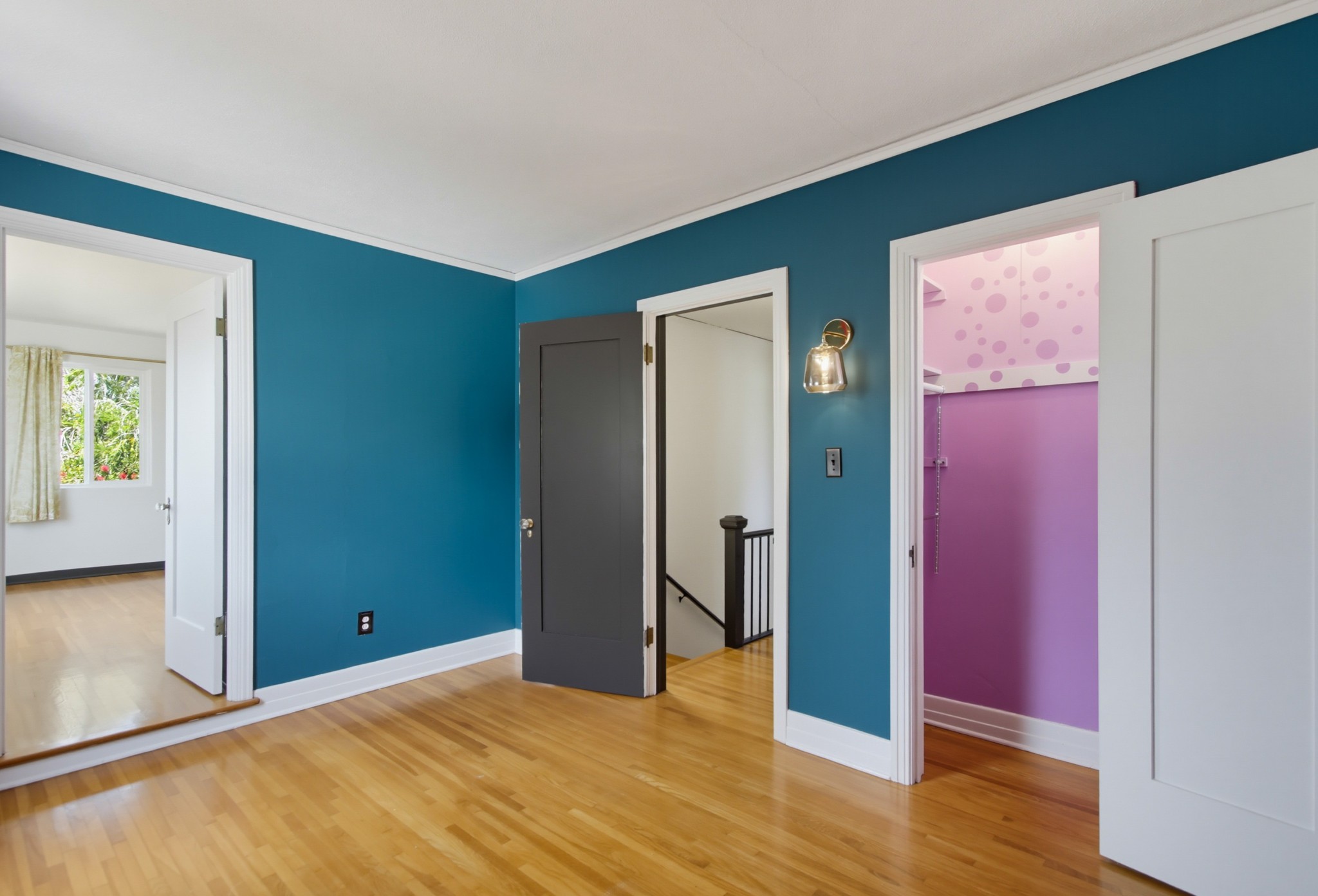 Virtual tour photo 51 of 72 for 2615 Myrtle Ave