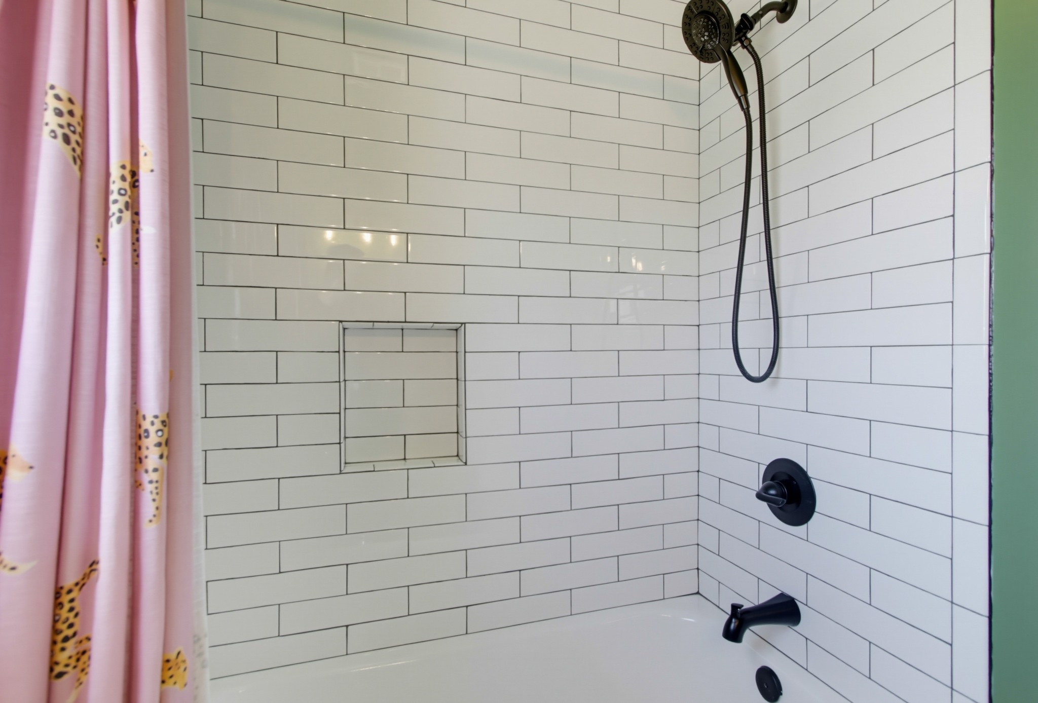 Virtual tour photo 55 of 72 for 2615 Myrtle Ave