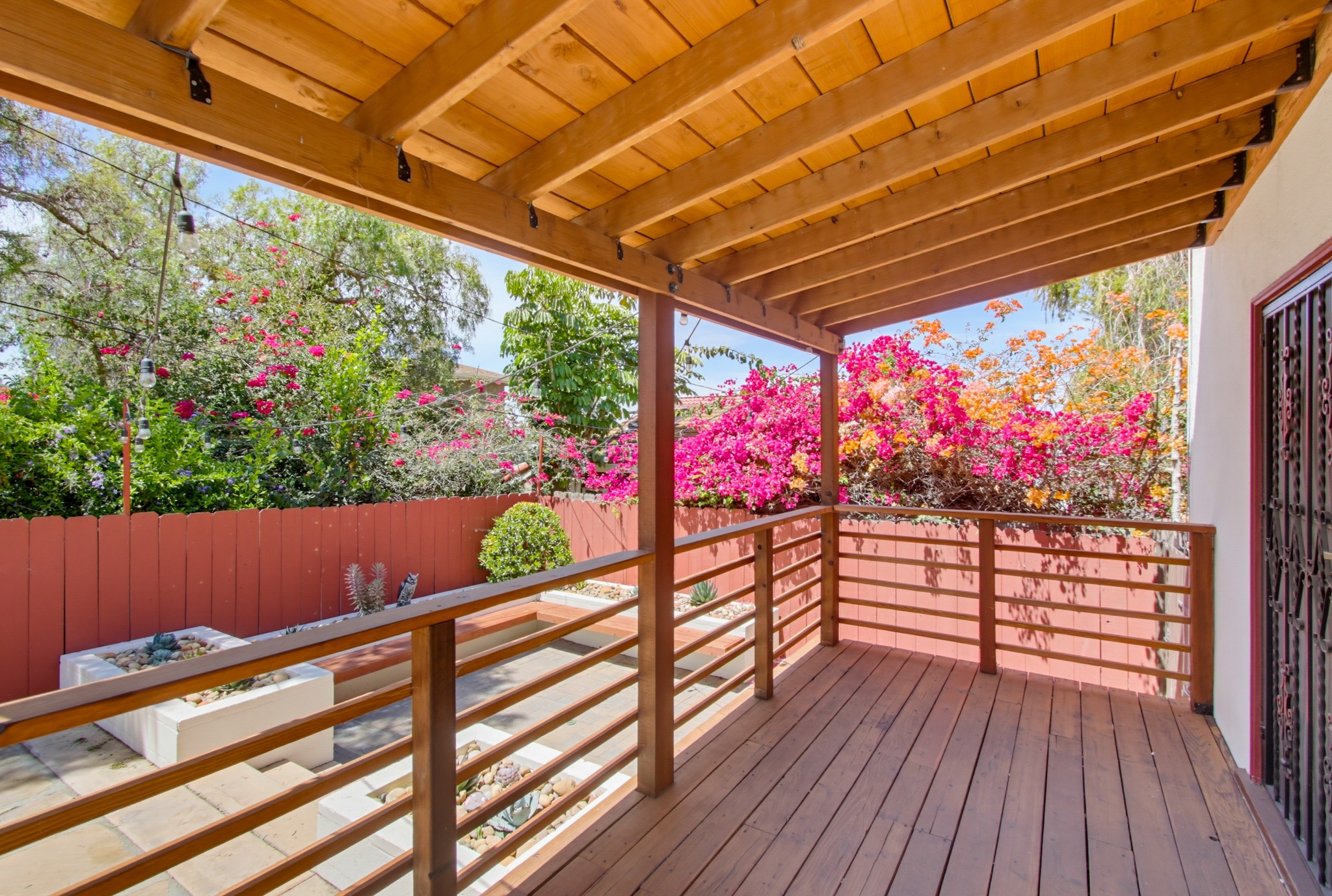 Virtual tour photo 61 of 72 for 2615 Myrtle Ave