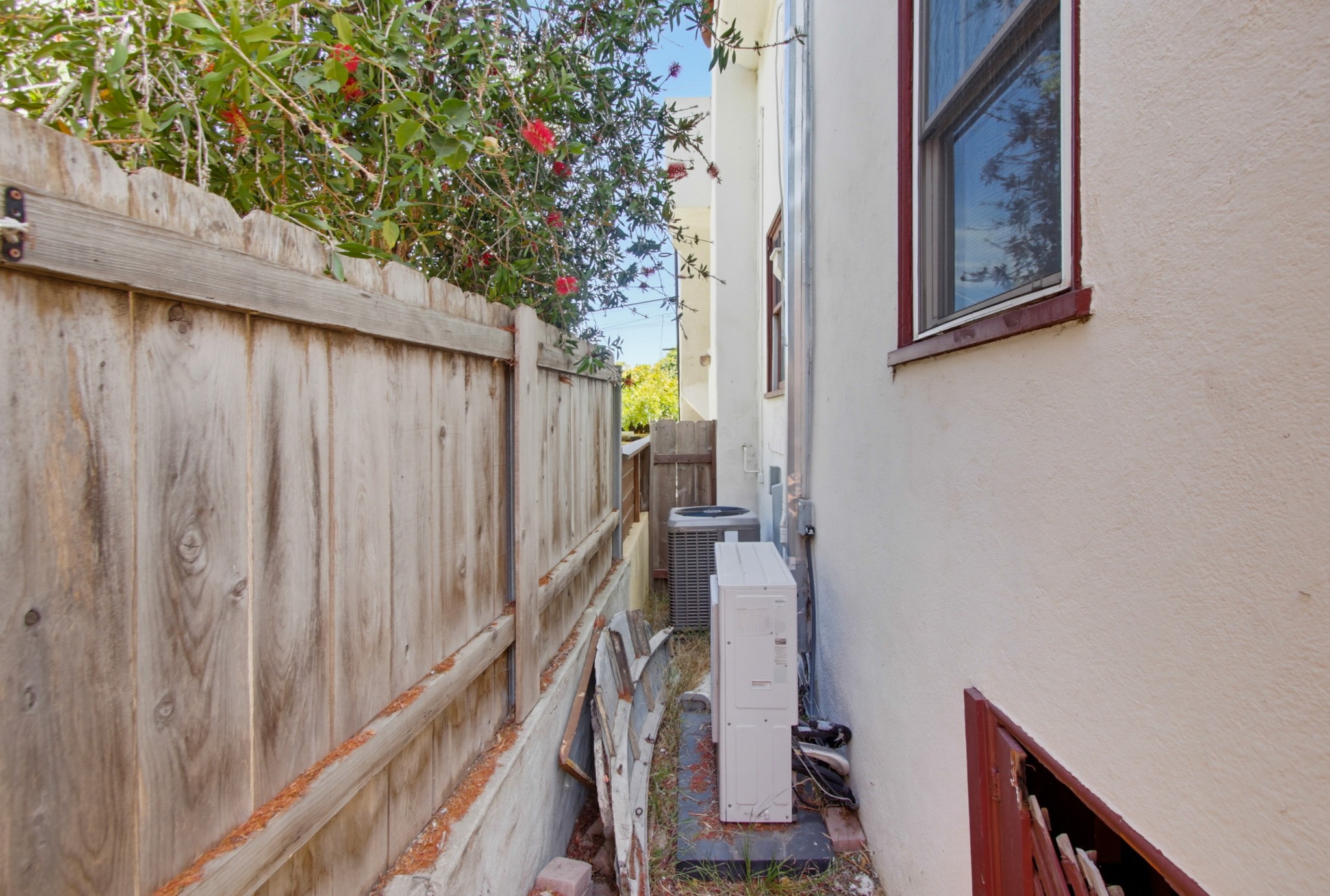 Virtual tour photo 68 of 72 for 2615 Myrtle Ave