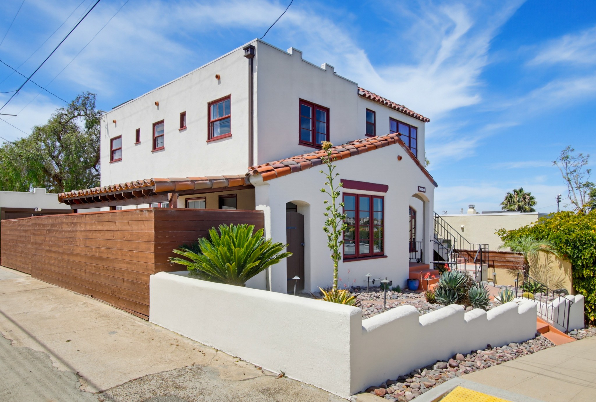 Virtual tour photo 71 of 72 for 2615 Myrtle Ave