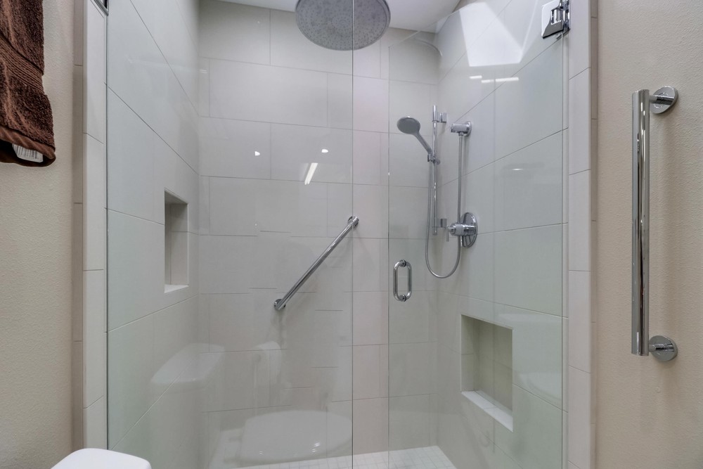 Virtual tour photo 31 of 30 for 2616 Angell Ave