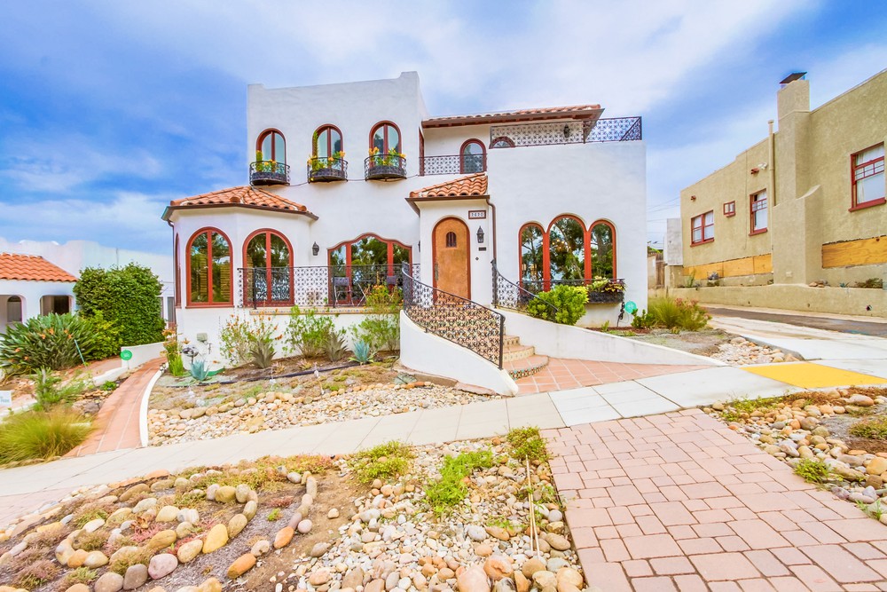 Virtual tour photo 1 of 109 for 2616 Upas St