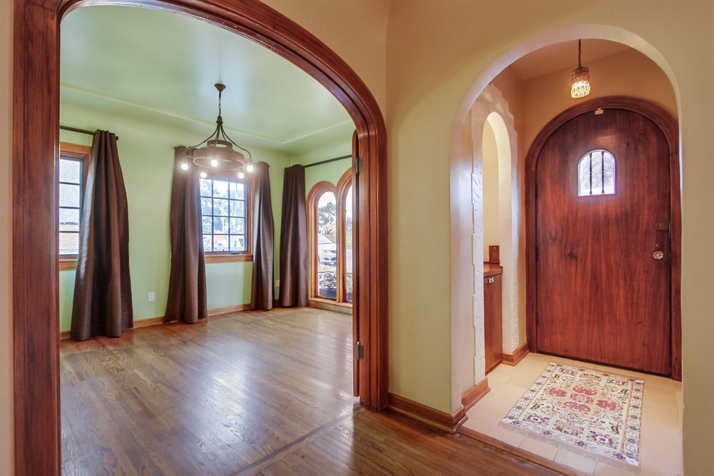 Virtual tour photo 10 of 109 for 2616 Upas St