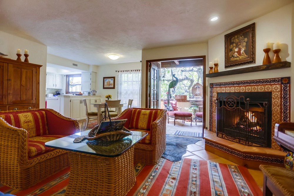 Virtual tour photo 11 of 24 for 2618 Juan St APT 1