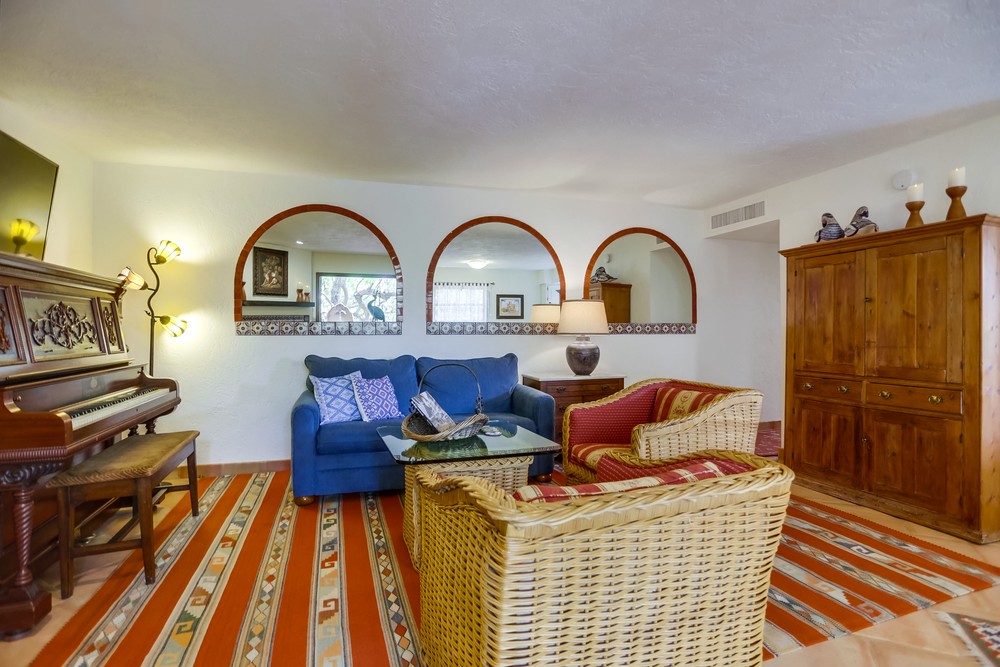 Virtual tour photo 12 of 24 for 2618 Juan St APT 1