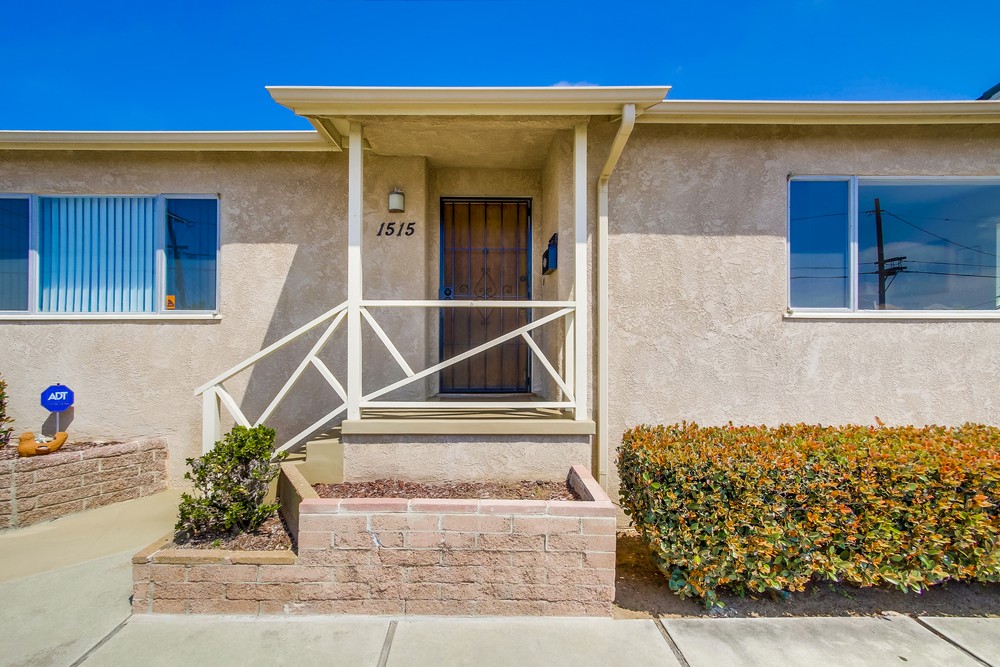 Virtual tour photo 11 of 58 for 2619 Deerpark Dr