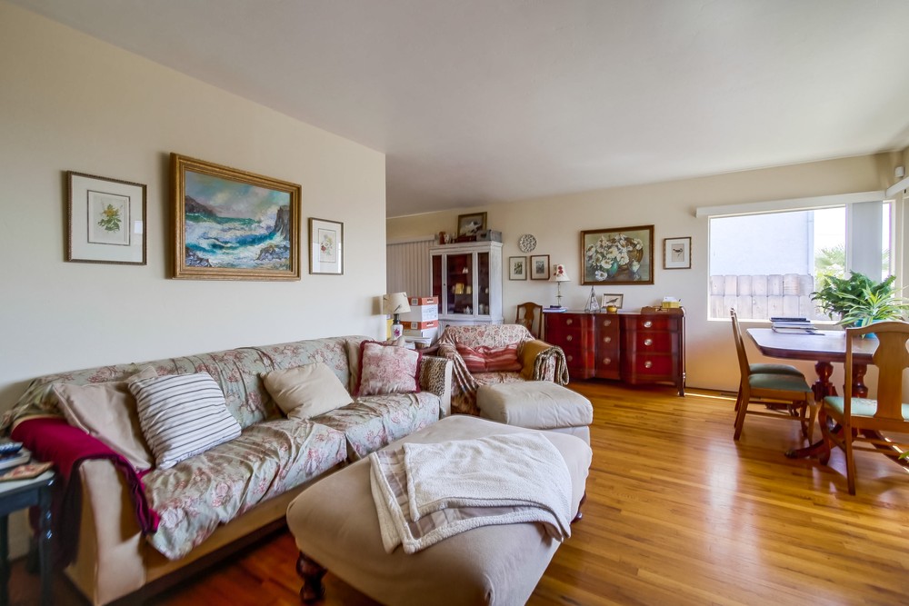 Virtual tour photo 14 of 58 for 2619 Deerpark Dr