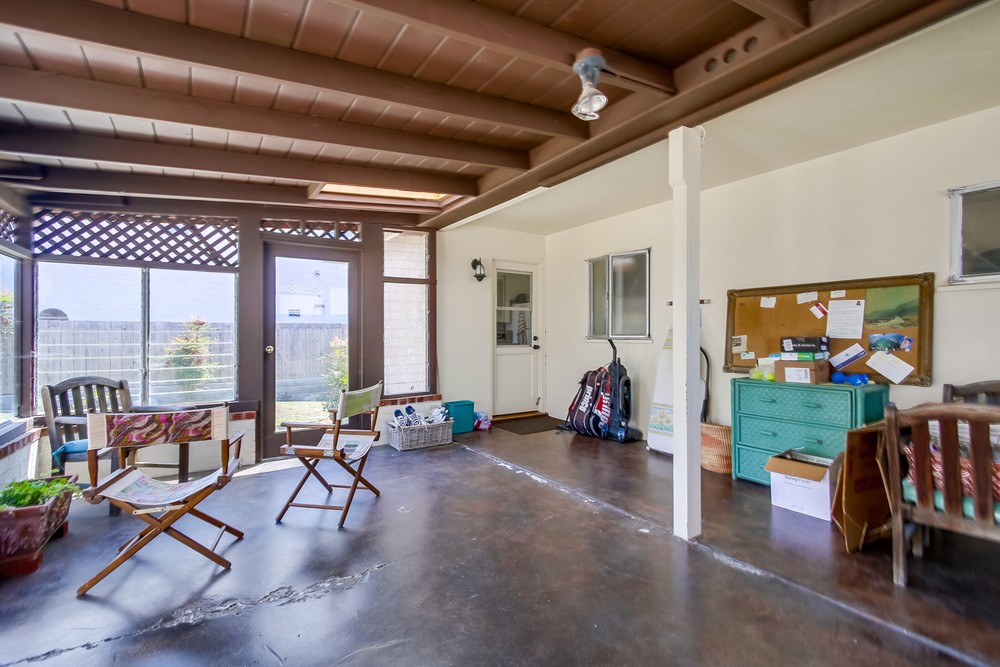 Virtual tour photo 44 of 58 for 2619 Deerpark Dr