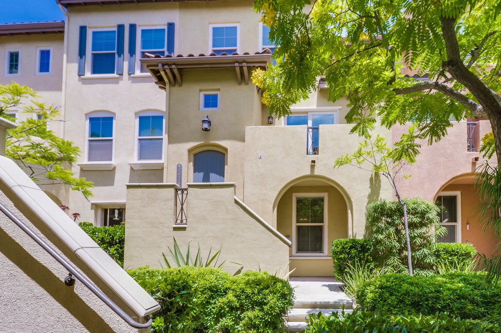 Virtual tour photo 4 of 37 for 2626 Escala Cir