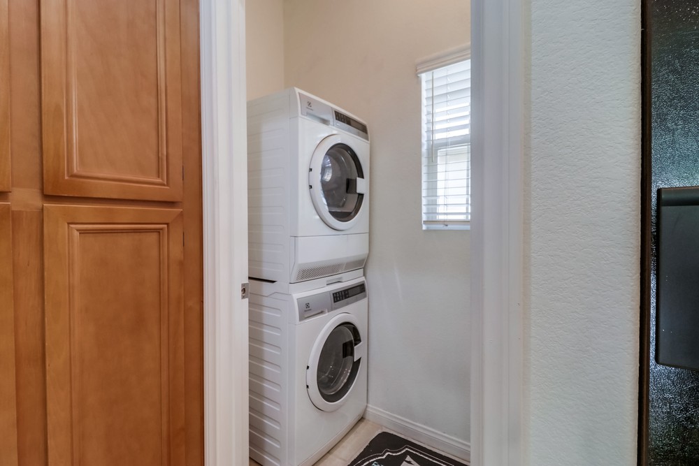 Virtual tour photo 21 of 37 for 2626 Escala Cir