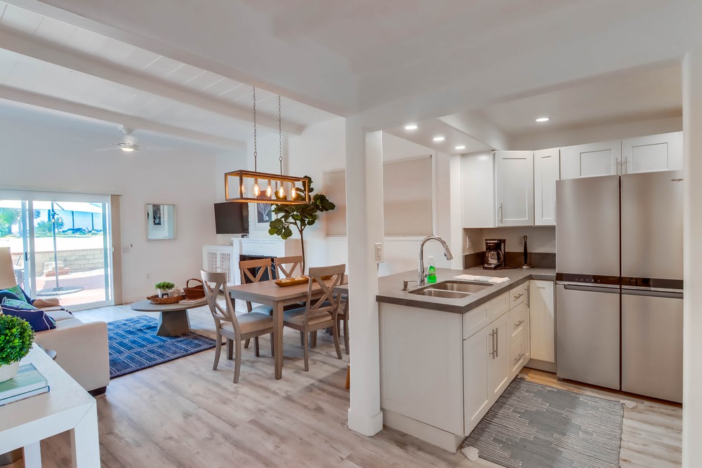 Virtual tour photo 5 of 81 for 2626 Ocean Front Walk