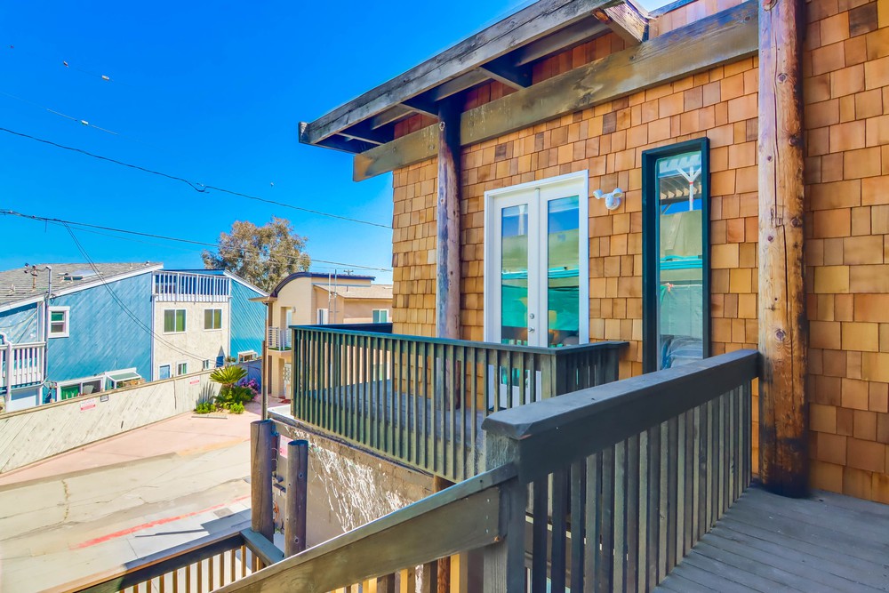 Virtual tour photo 42 of 81 for 2626 Ocean Front Walk