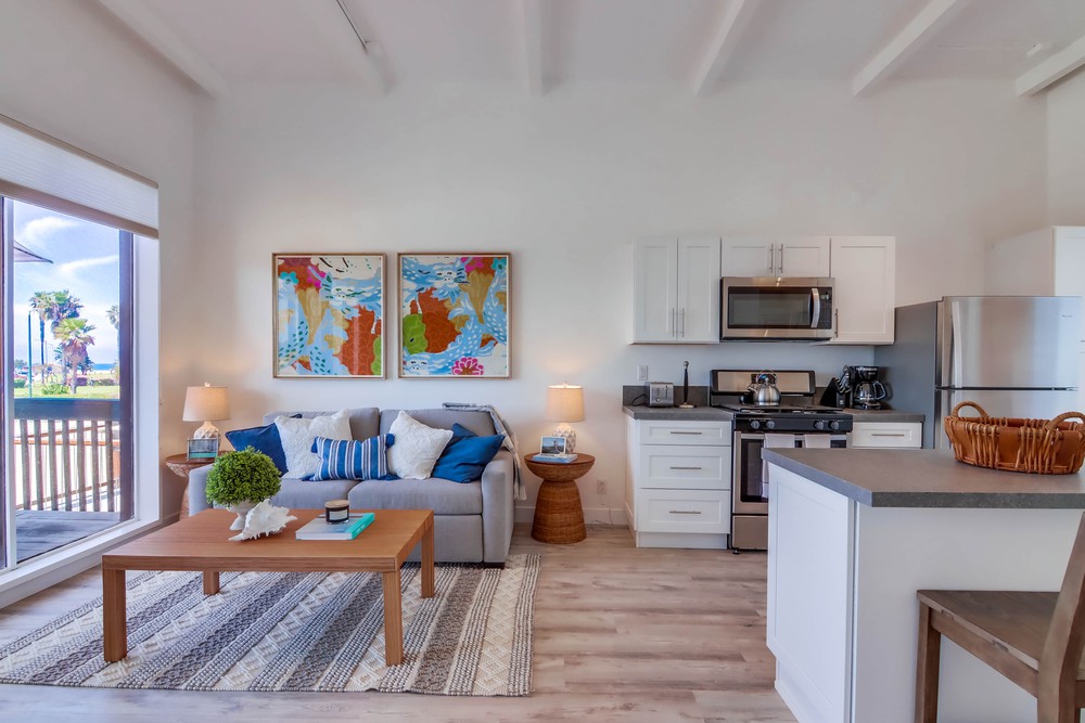 Virtual tour photo 51 of 81 for 2626 Ocean Front Walk