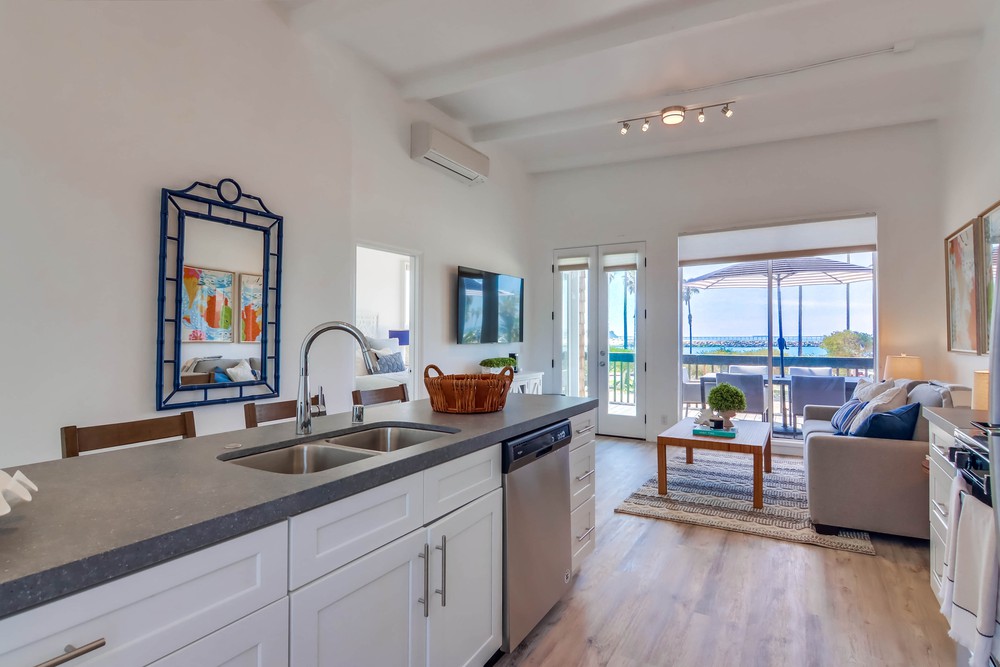 Virtual tour photo 56 of 81 for 2626 Ocean Front Walk