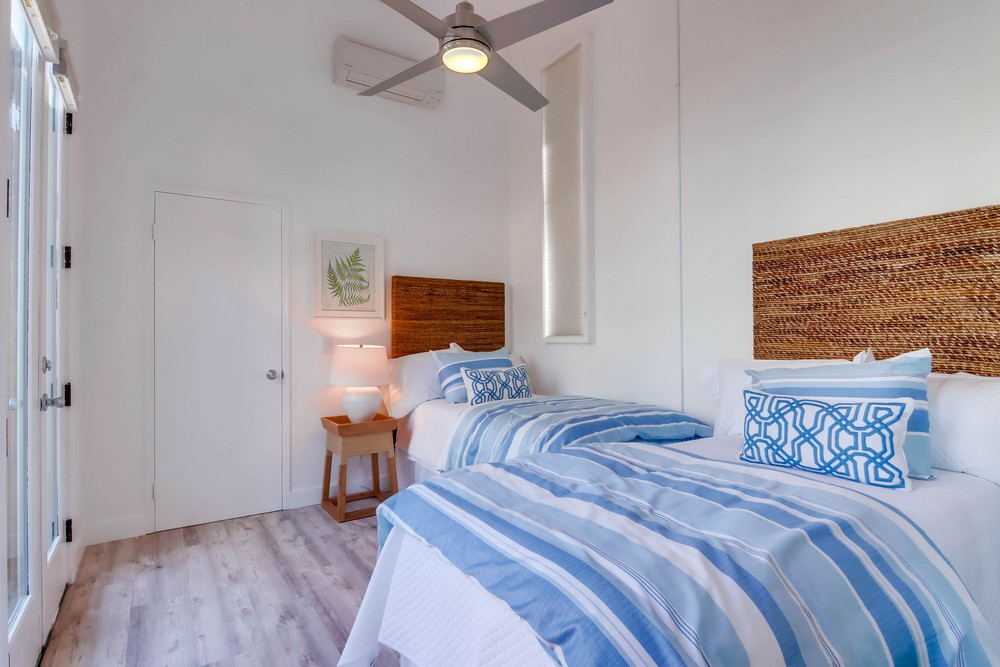 Virtual tour photo 65 of 81 for 2626 Ocean Front Walk