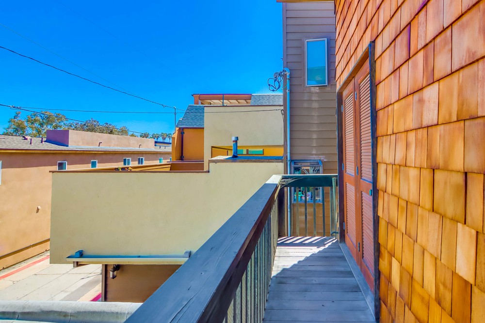 Virtual tour photo 71 of 81 for 2626 Ocean Front Walk
