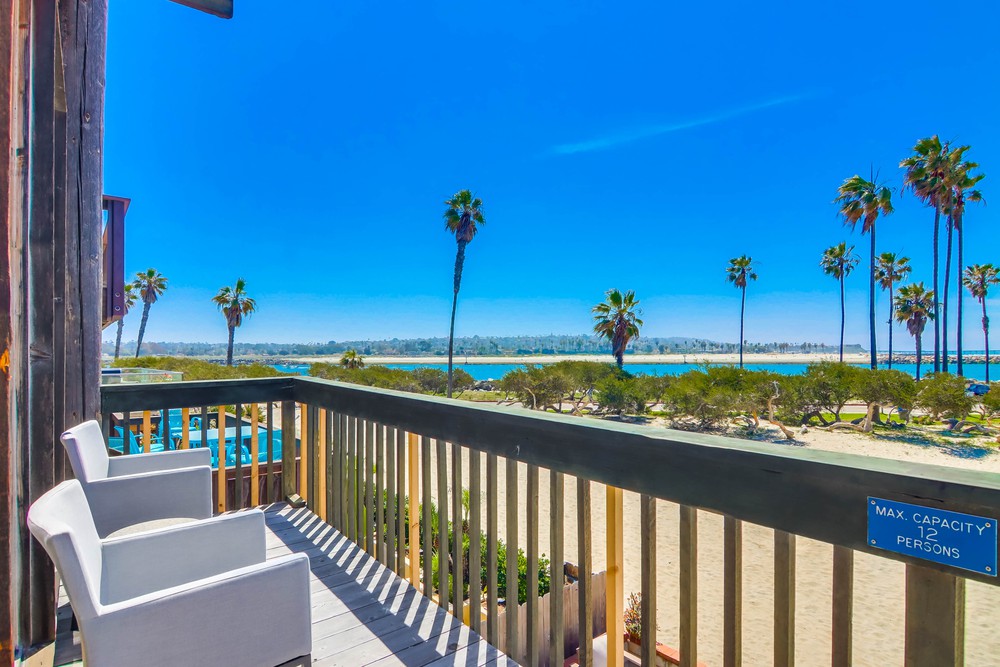 Virtual tour photo 72 of 81 for 2626 Ocean Front Walk