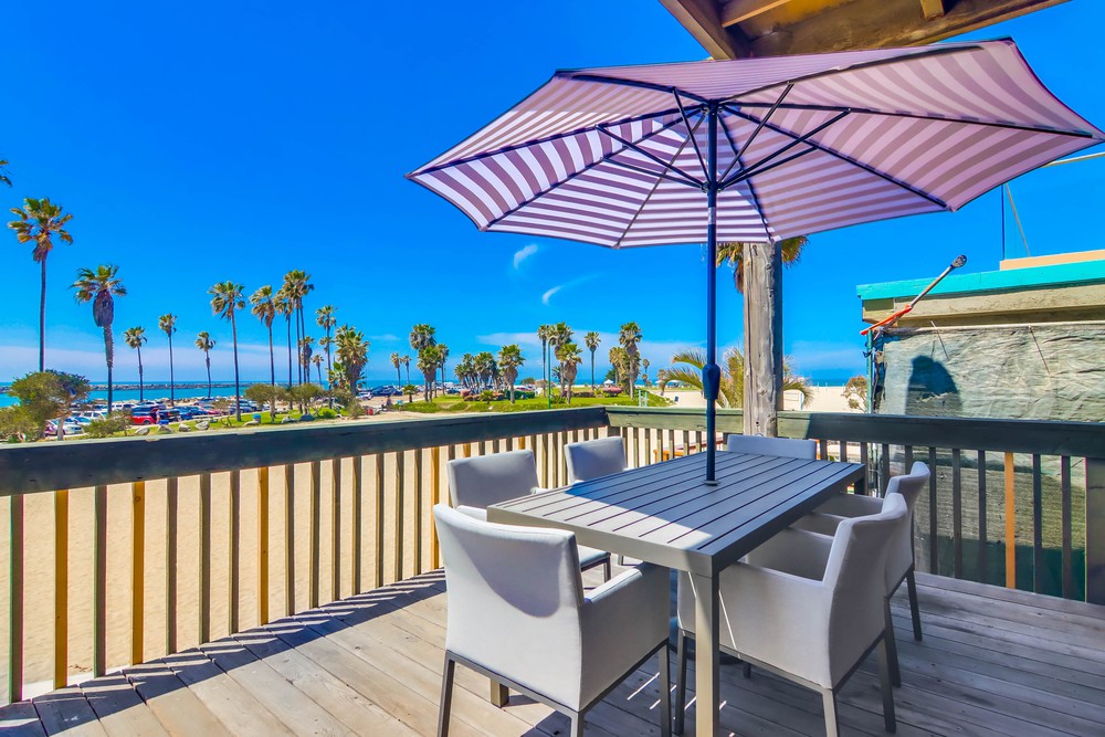 Virtual tour photo 76 of 81 for 2626 Ocean Front Walk