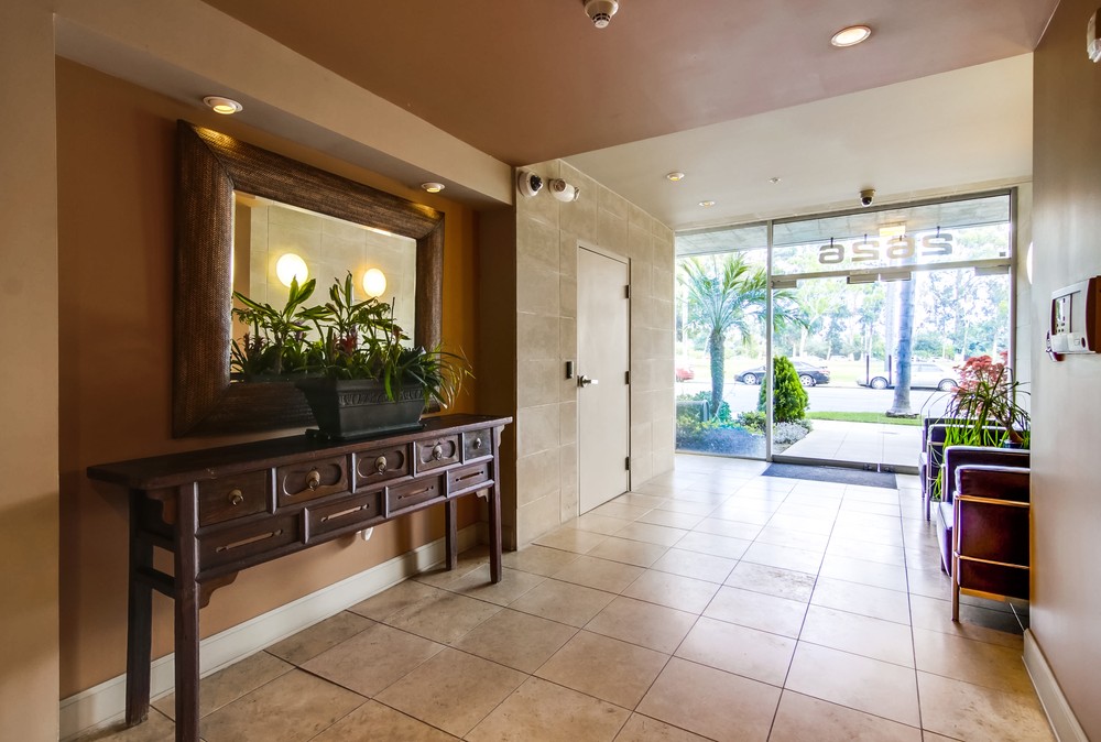 Virtual tour photo 6 of 92 for 2626 Sixth Ave #200