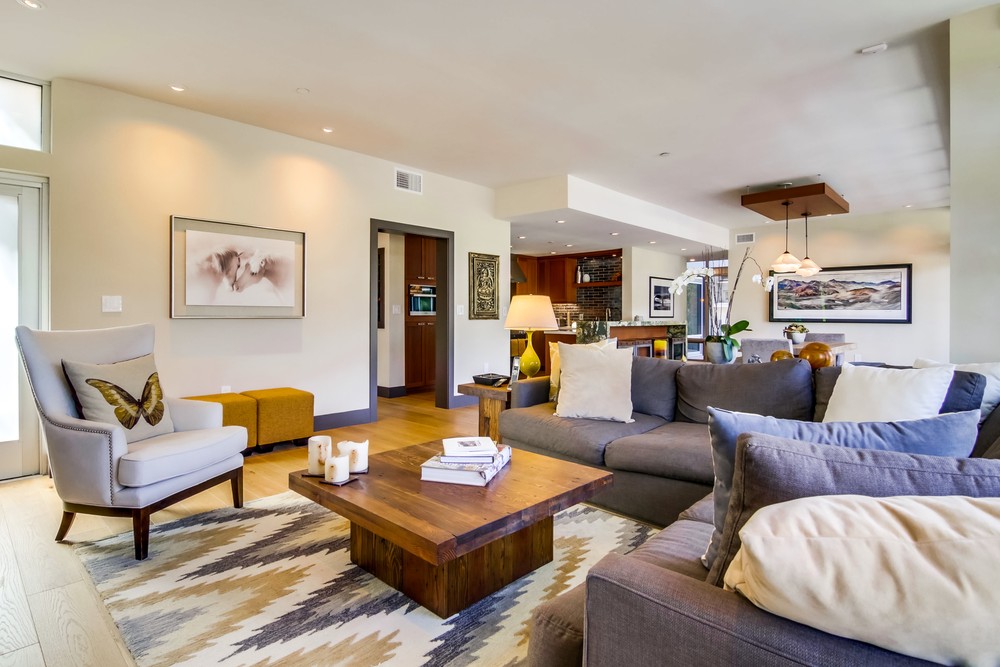 Virtual tour photo 16 of 92 for 2626 Sixth Ave #200