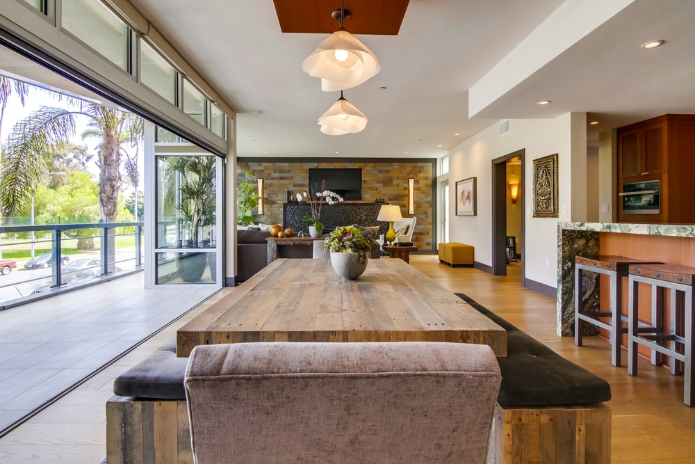 Virtual tour photo 29 of 92 for 2626 Sixth Ave #200
