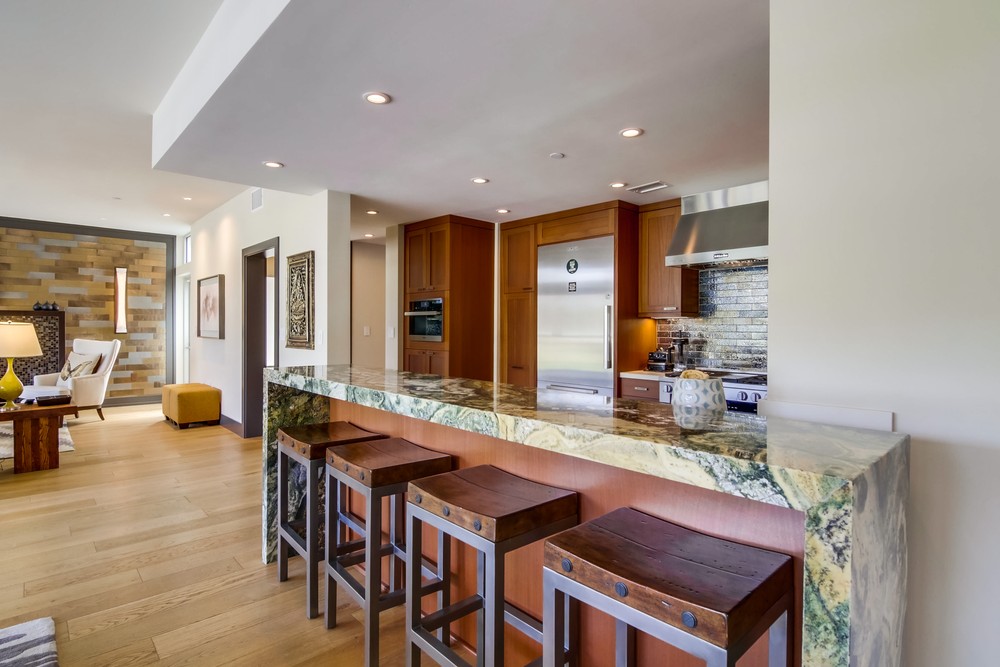 Virtual tour photo 30 of 92 for 2626 Sixth Ave #200
