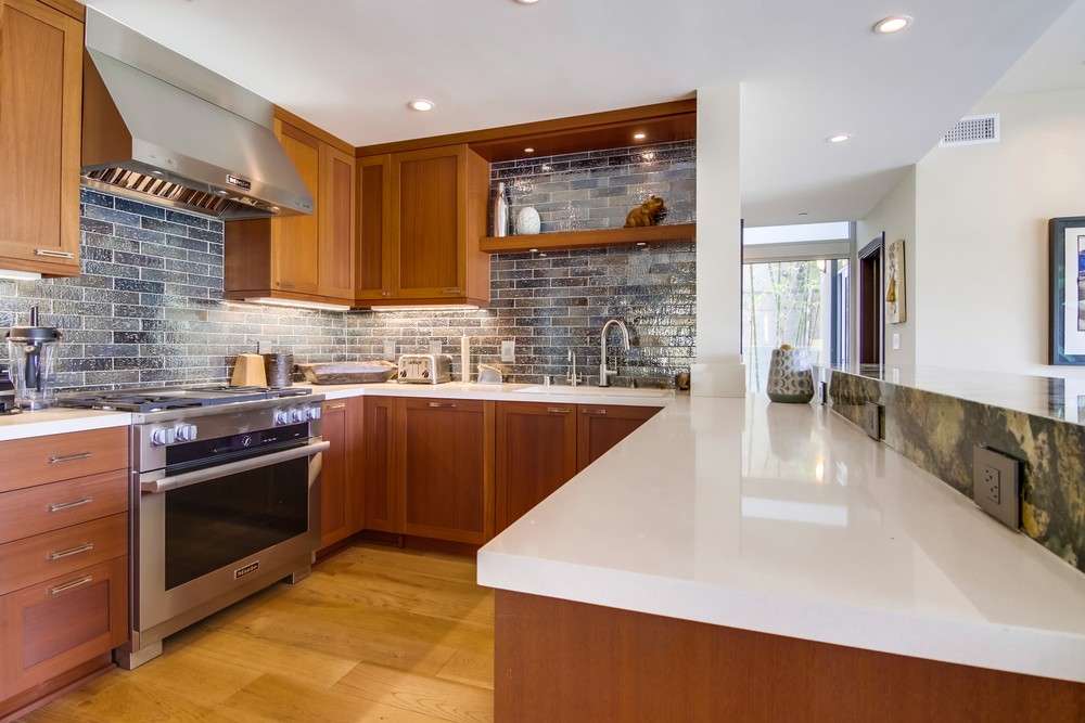 Virtual tour photo 35 of 92 for 2626 Sixth Ave #200