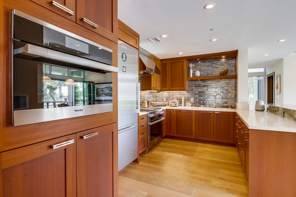 Virtual tour photo 36 of 92 for 2626 Sixth Ave #200