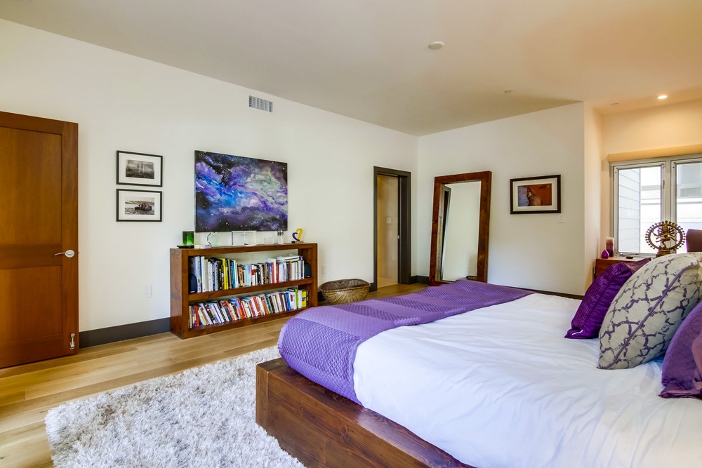 Virtual tour photo 59 of 92 for 2626 Sixth Ave #200
